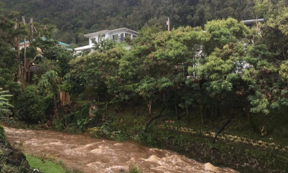 Χαβάη: Σε κατάσταση έκτακτης ανάγκης η Χαβάη λόγω πλημμυρών